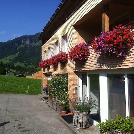 Gaestehaus Pfandl Au (Vorarlberg) ภายนอก รูปภาพ