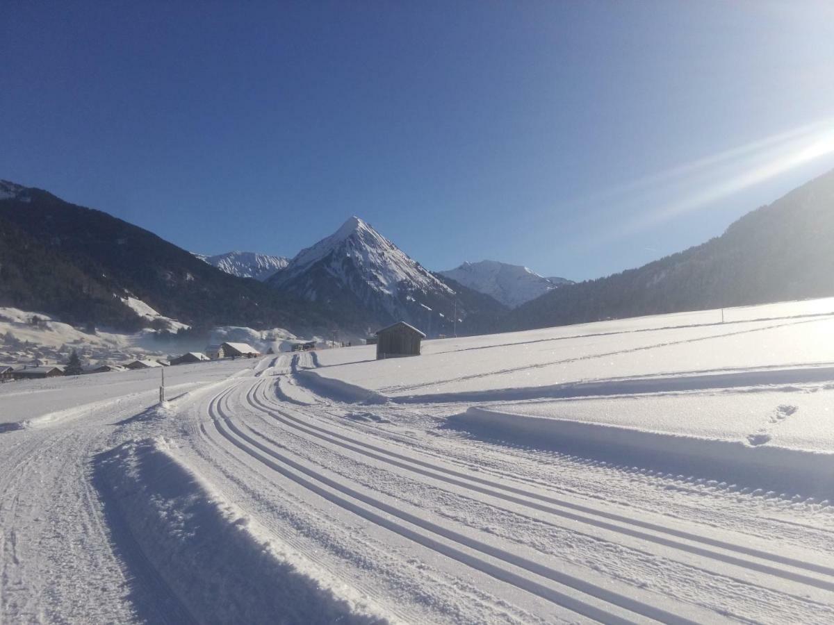 Gaestehaus Pfandl Au (Vorarlberg) ภายนอก รูปภาพ