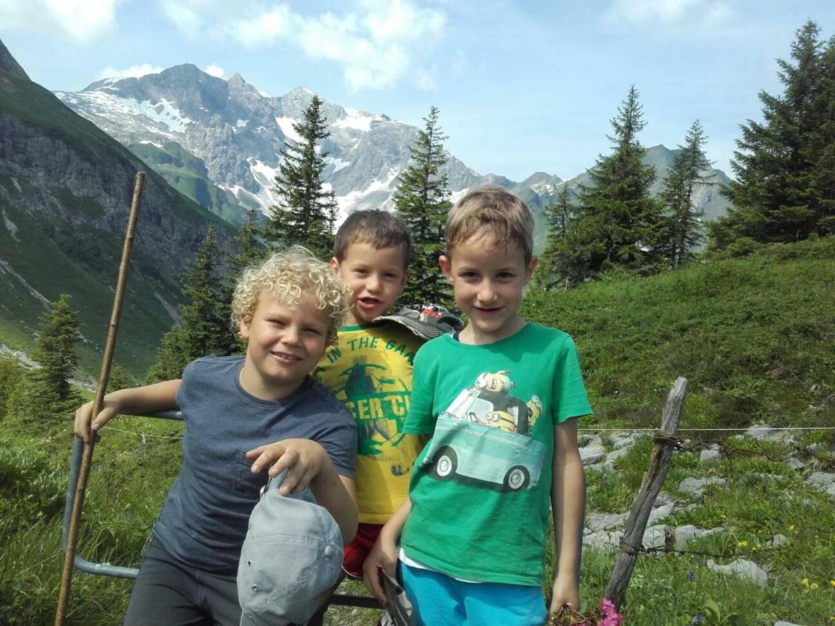 Gaestehaus Pfandl Au (Vorarlberg) ภายนอก รูปภาพ