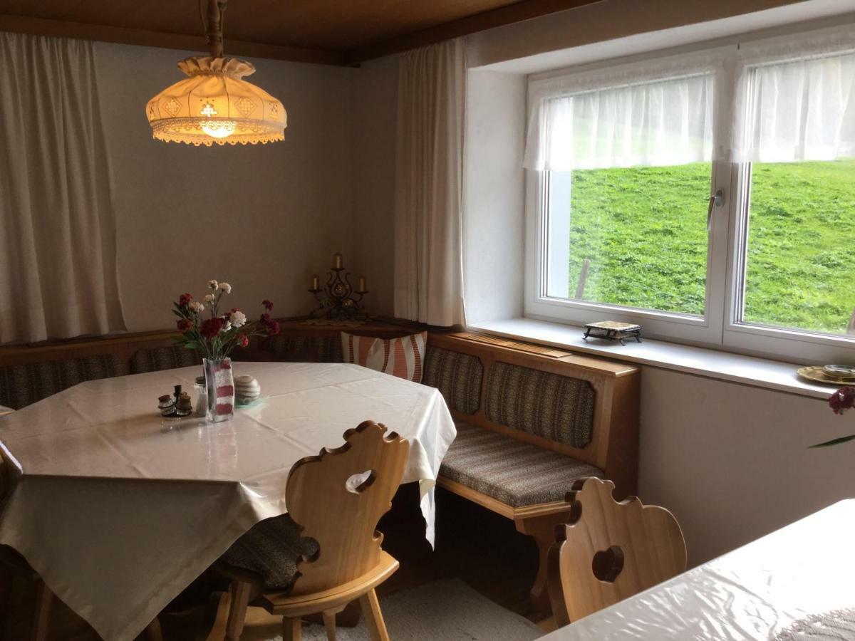 Gaestehaus Pfandl Au (Vorarlberg) ภายนอก รูปภาพ
